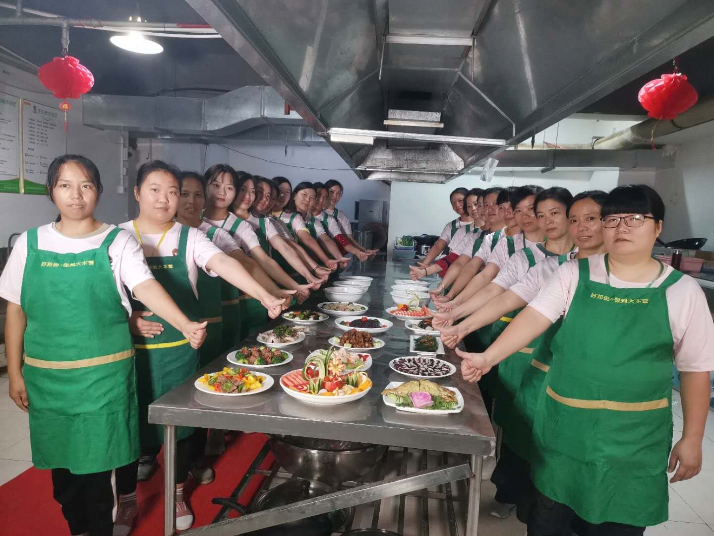 家政故事：马台乡，山茶香